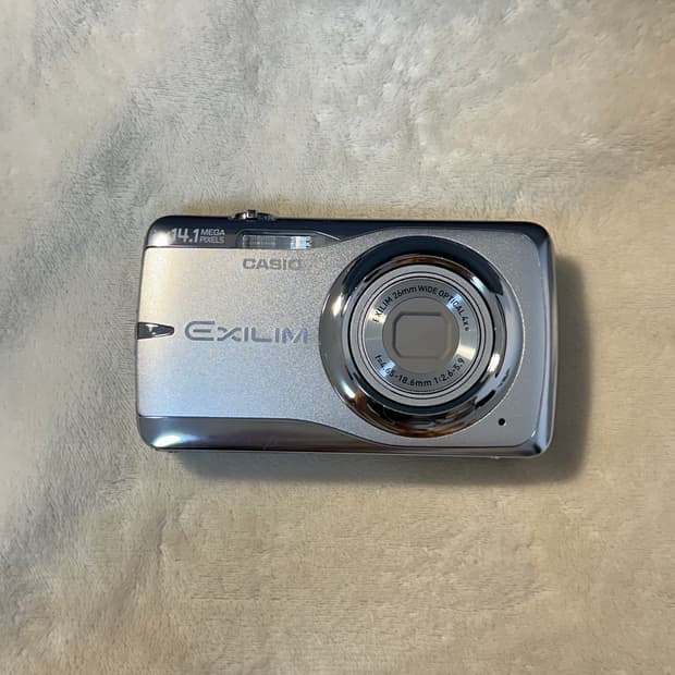 카시오 엑슬림 z550 디카/디지털카메라 