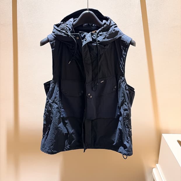 (정품/새상품) Ten c 텐씨 남성 딥네이비 미드레이어 후드 베스트