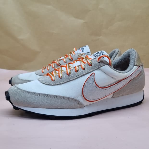 나이키 우먼스 데이브레이크 오렌지운동화 235