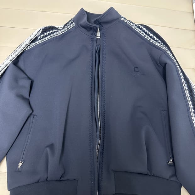 우영미 니트디테일 트랙자켓 48