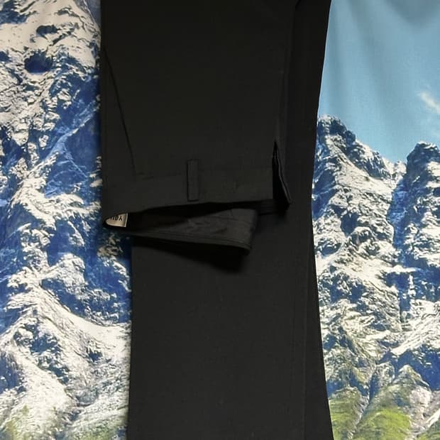 [S] 유스토리 검정색 슬랙스