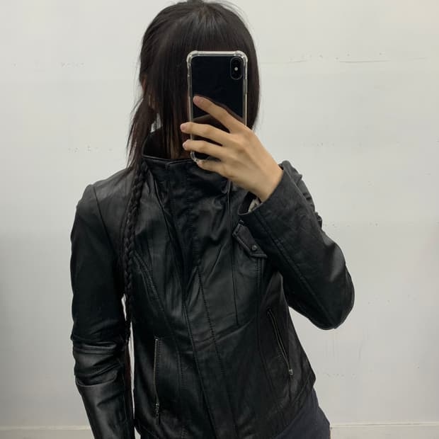 램스킨 사선 레더자켓