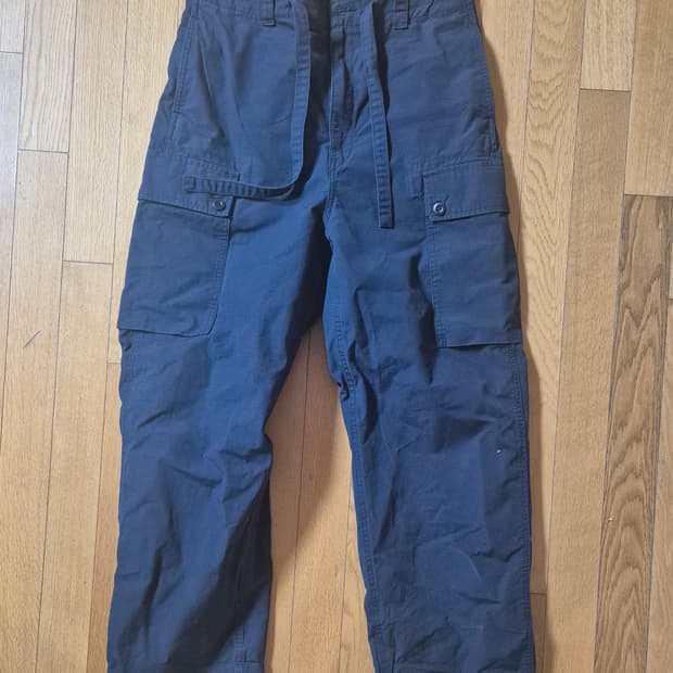 나이젤 카본 카고 팬츠 네이비 32사이즈
