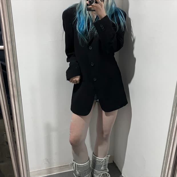 아르마니 꼴레지오니 미니멀 블레이져