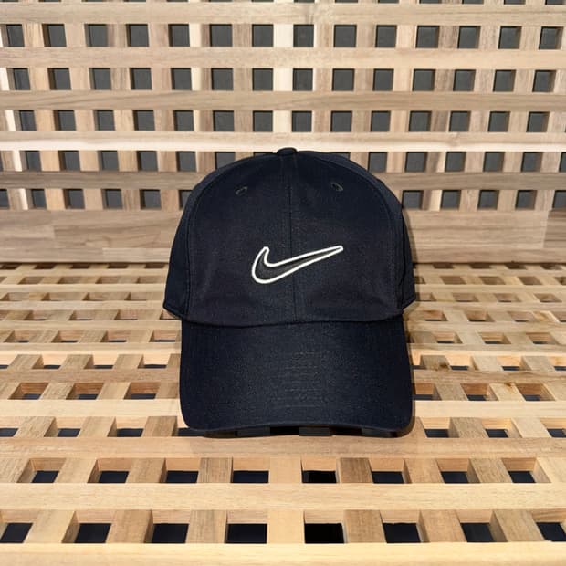 나이키 클럽 캡