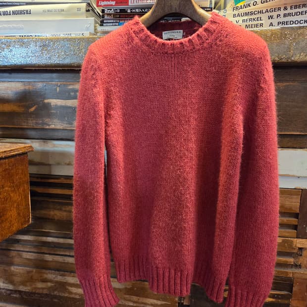 editions m.r paris 알파카니트