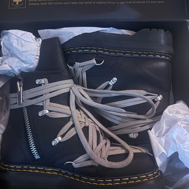 닥터미틴 릭오웬스 1460 메가레이스