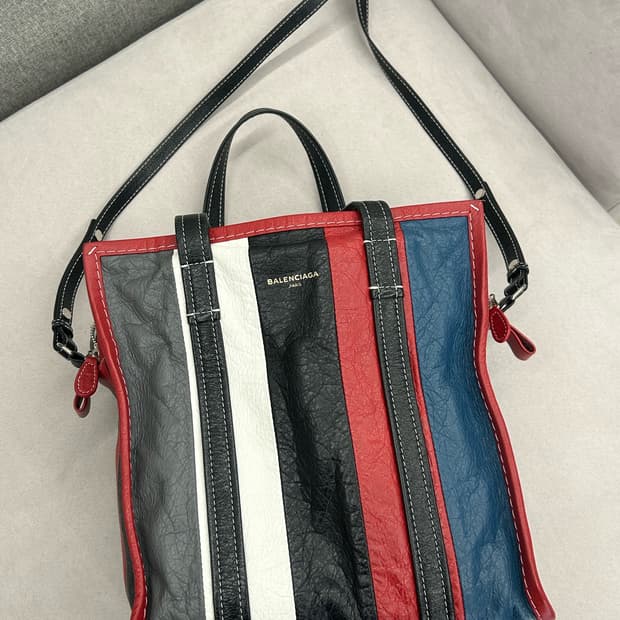 발렌시아가 바자백 스몰