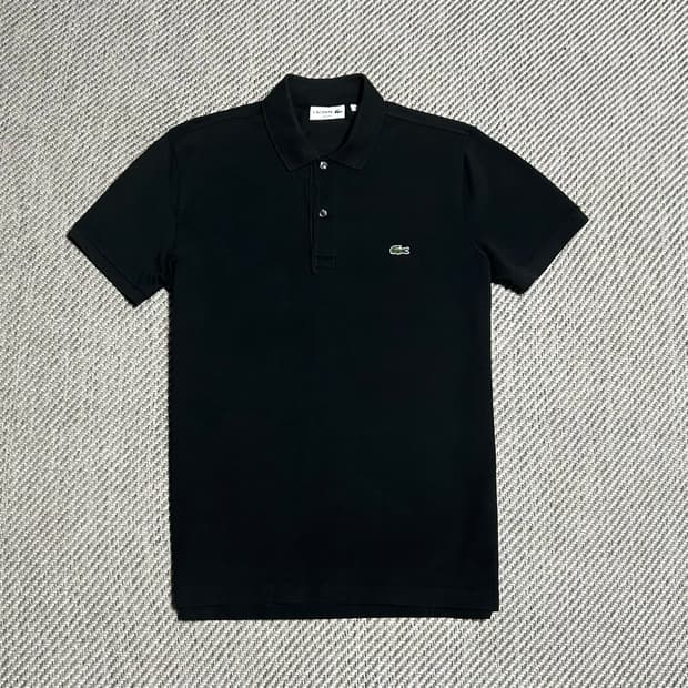 [S] Lacoste 라코스테 블랙 슬림핏 반팔 카라티
