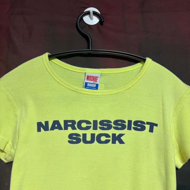 미스치프 Narcissist SUCK 반팔티