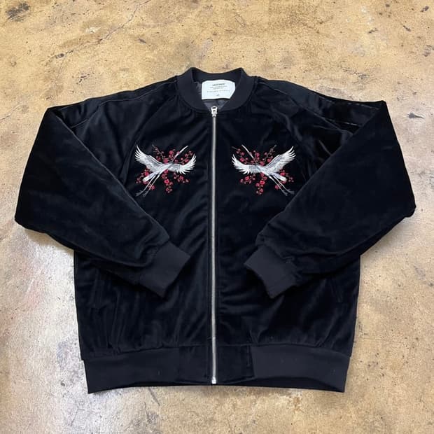 언더에어 자수 벨벳 스카쟌 자켓 b18