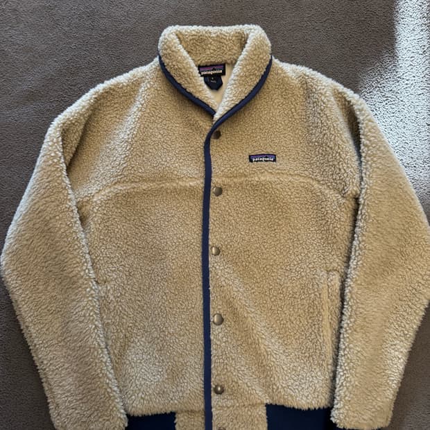 파타고니아 스냅 프론트 펠리칸 자켓 처분 