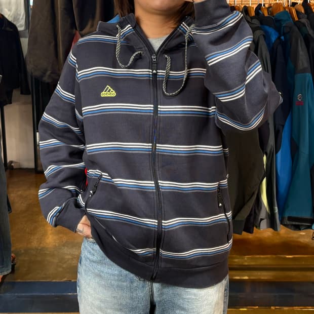 아디다스 네이비 배색 후드집업