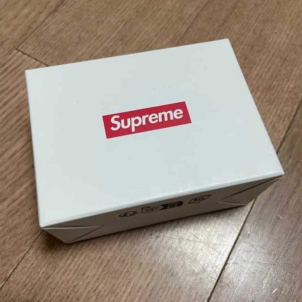 슈프림 카메라 키링 25fw