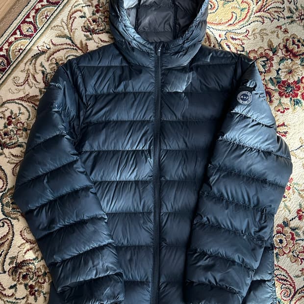 아베크롬비 경량패딩 블랙