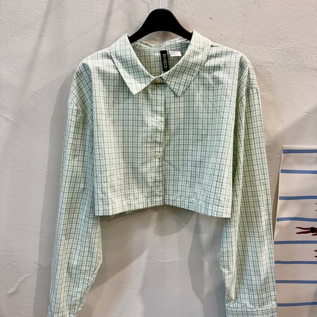 H&M 체크 크롭셔츠