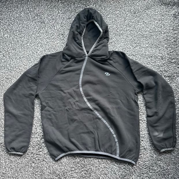 산산기어 테입드 후드 차콜 - 22SS