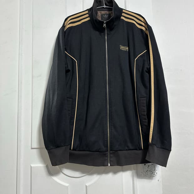 아디다스 무하마드 알리 트랙탑