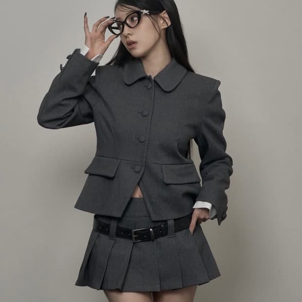 카키포인트 블랙 플리츠 스커트 블랙