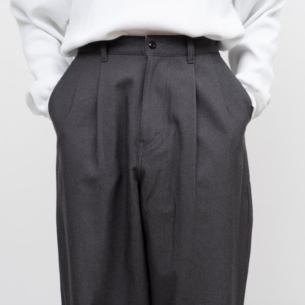 Graphpaper HardTwill Two Tuck Pants 1