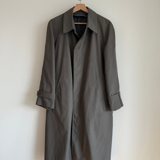 입생로랑(YvesSantLaurent) 싱글 트렌치코트