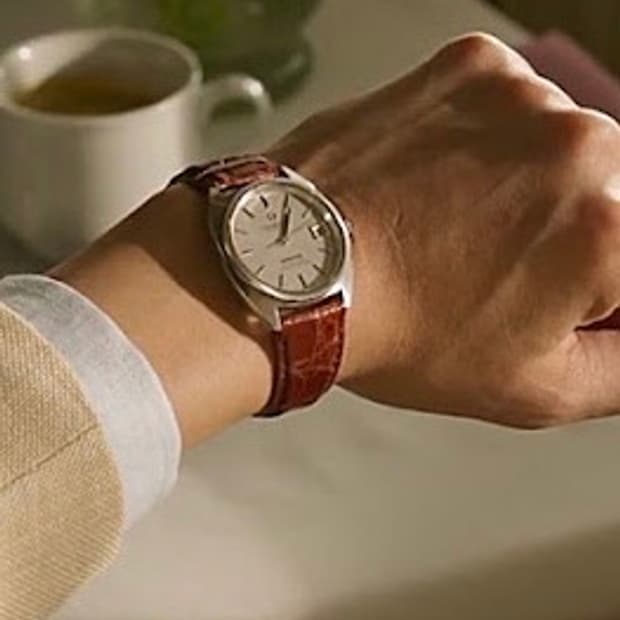 오메가 컨스텔레이션 고급형 c쉐입 강동원 시계 보카시 싱글데이트