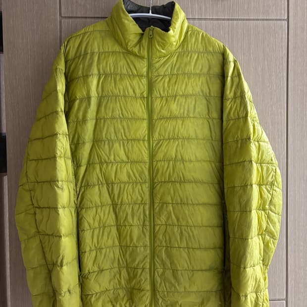 Uniqlo 유니클로 경량 패딩 M 