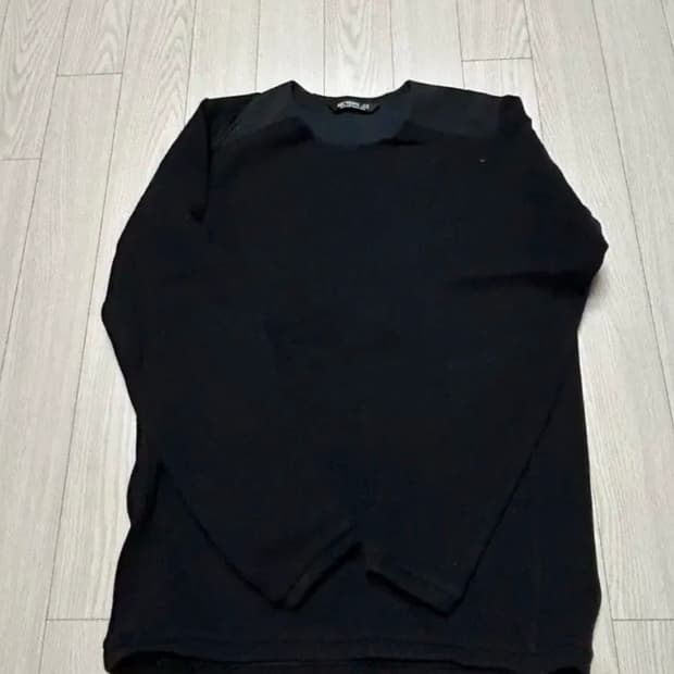 아크테릭스 DONAVAN CREW NECK SWEATER