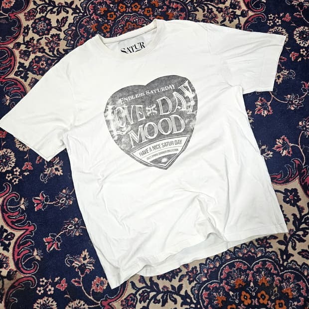 세터(SATUR) 23ss 레트로 무드 그래픽 반팔 티셔츠 L size