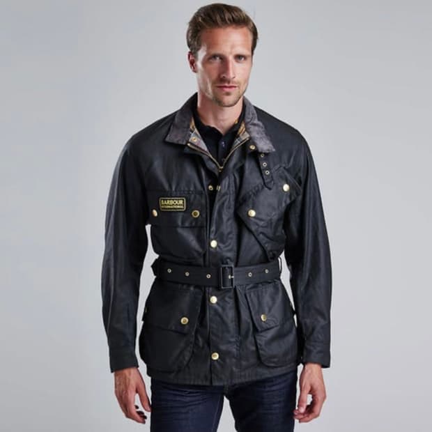 바버 인터네셔널 a7 34