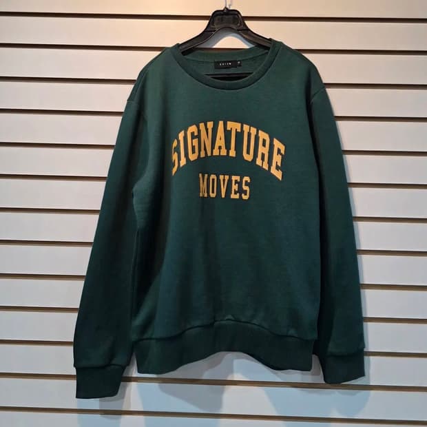 UOIZ 빈티지 맨투맨