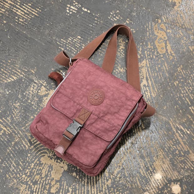 키플링 크로스백 