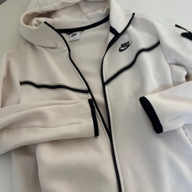 나이키 테크팩 (희귀매물)