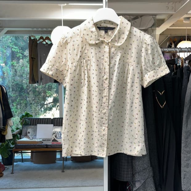 마크 제이콥스 라운드 셔츠