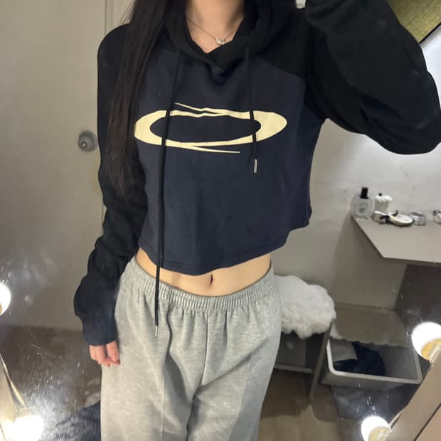 노이아고 크롭 후드티 💙🖤