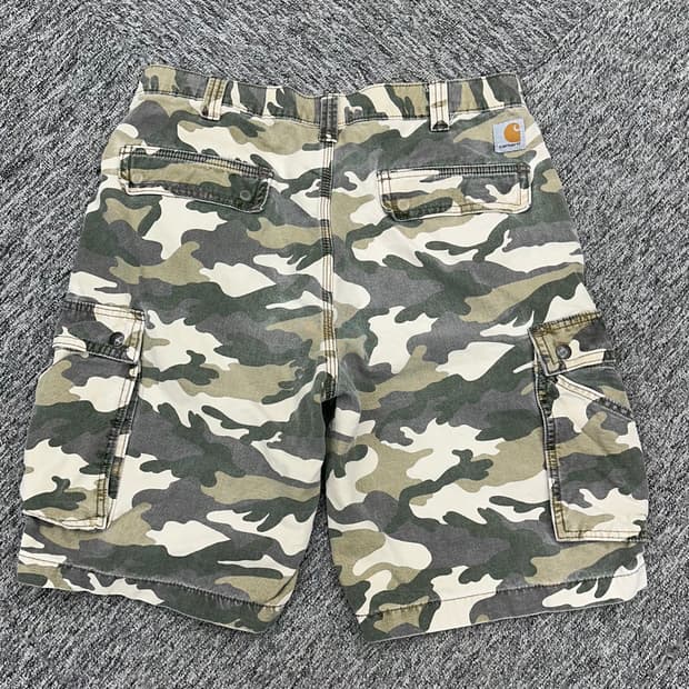 (허단43)칼하트 카모 반바지-M1995