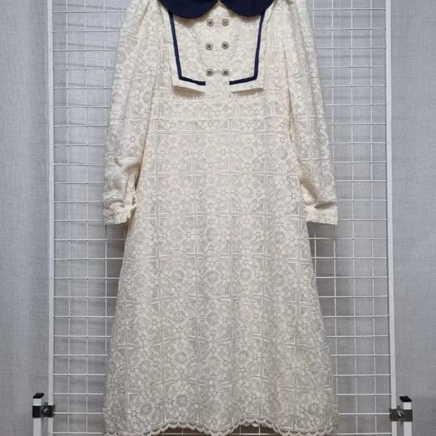 바이플로우 레이스 원피스 (새상품급)