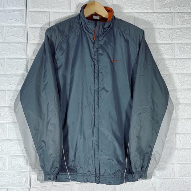 나이키 스우시 바람막이자켓
