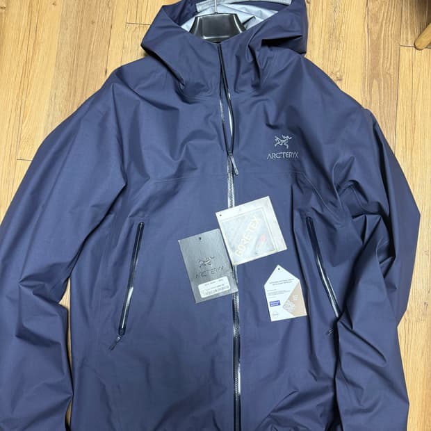 아크테릭스 베타 자켓 xl 블랙 사파이어
