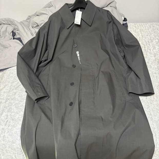 유니클로u 싱글브레스트코트 다크그레이 xxl