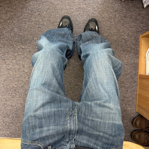 Levi’s 569 (34X32)