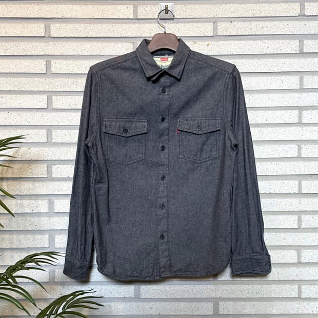리바이스 헤링본 위빙 웨스턴 워크셔츠 플랩포켓 디테일 차콜