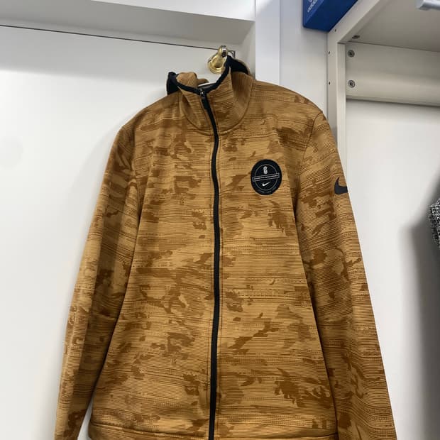 나이키 카이리 후드