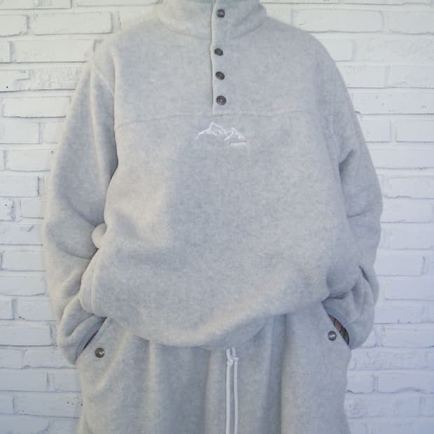 에옹쓰 eonts 후리스 탑 오트밀