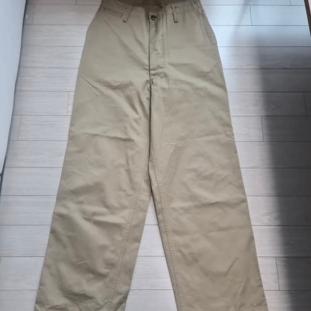 Nigel cabourn (뉴베이직 치노)