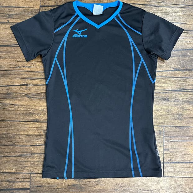 미즈노 Mizuno QuickDry Plus 여성 기능성 브이넥 반팔 티