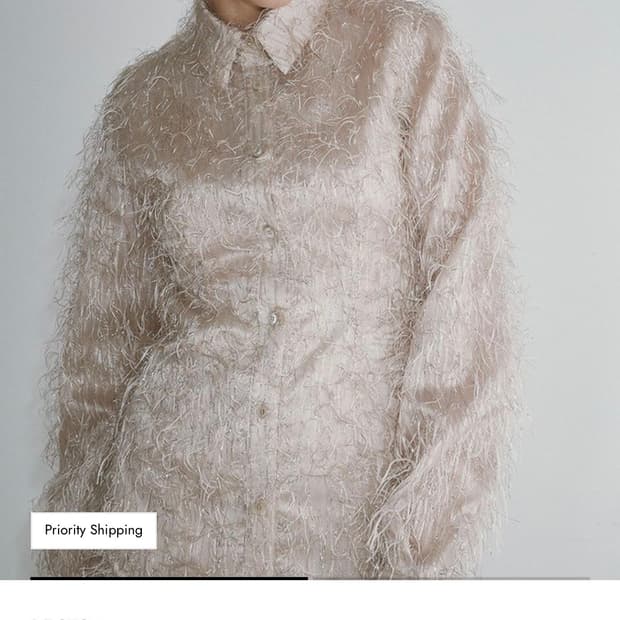 렉토 REGALO METALIC FRINGE SHIRT(페일 베이지)
