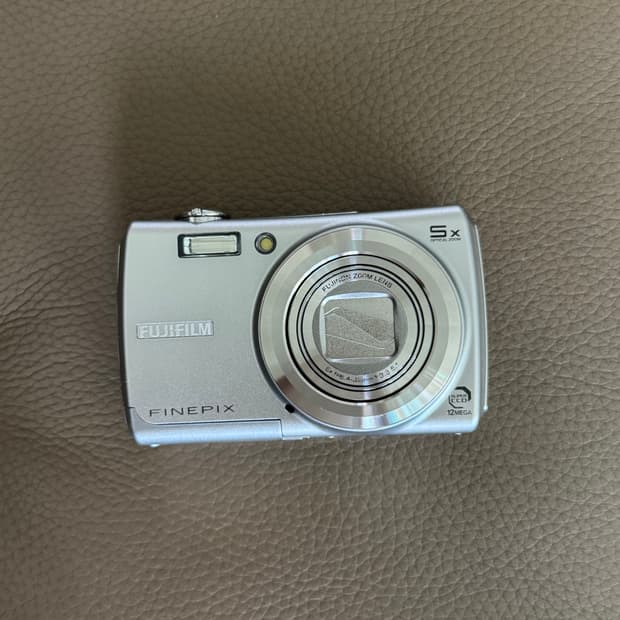 Fujifilm 후지필름 Finepix F100fd (작례)
