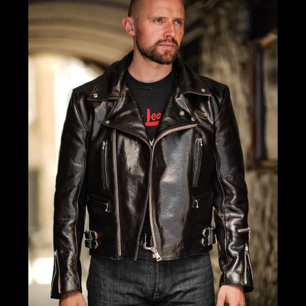 루이스 베지카우 391 (42) 사이즈 구합니다. 