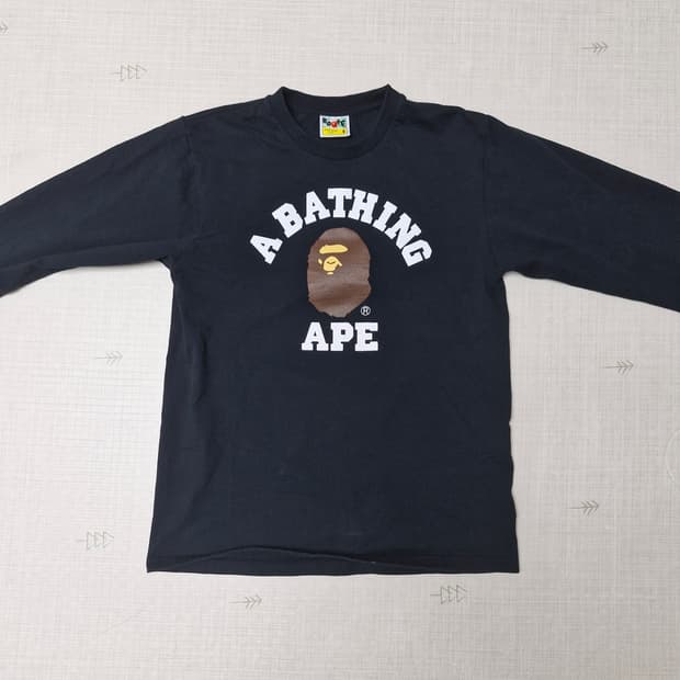 베이프 롱슬리브s 새상품